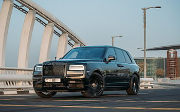 Rolls Royce Cullinan Black Badge (Черный), 2020 для аренды в Дубай