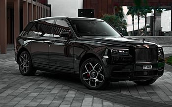 إيجار Rolls Royce Cullinan Black Badge (أسود), 2021 في دبي