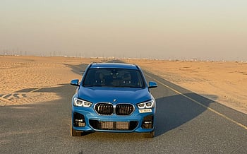 إيجار BMW X1 M (أزرق), 2020 في دبي