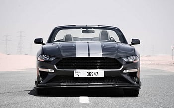 Ford Mustang cabrio V8 (Dark Grey), 2020 for rent in Dubai