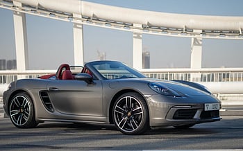 Porsche Boxster (Серый), 2020 для аренды в Дубай