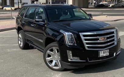 Cadillac Escalade (Черный), 2018 для аренды в Дубай