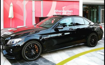 Mercedes AMG C63s Carbon Edition (Черный), 2019 для аренды в Дубай