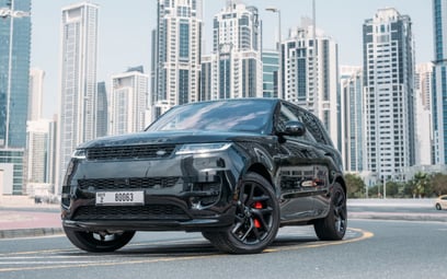 Range Rover Sport NEW SHAPE (Черный), 2023 для аренды в Дубай
