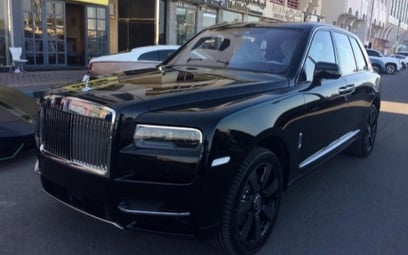 Rolls Royce Cullinan (Черный), 2020 для аренды в Абу-Даби