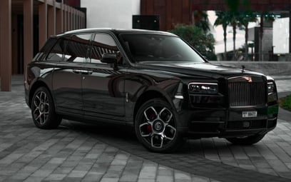 Rolls Royce Cullinan Black Badge (Черный), 2021