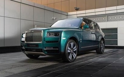 Rolls Royce Cullinan (Green), 2022 for rent in Dubai