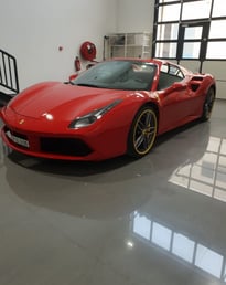 Ferrari 488 Spider (Красный), 2019 для аренды в Дубай