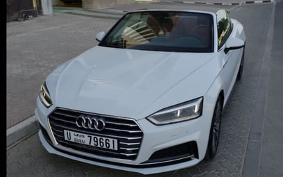 Audi A5 convertible (Белый), 2019 для аренды в Дубай