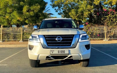Nissan Patrol V6 (Белый), 2020 для аренды в Дубай