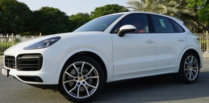 Porsche Cayenne S (Белый), 2019 для аренды в Дубай