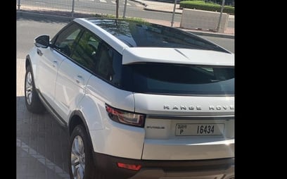 Range Rover Evoque (Белый), 2019 для аренды в Дубай